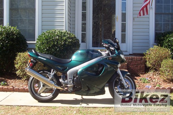 2001 triumph sprint st photo